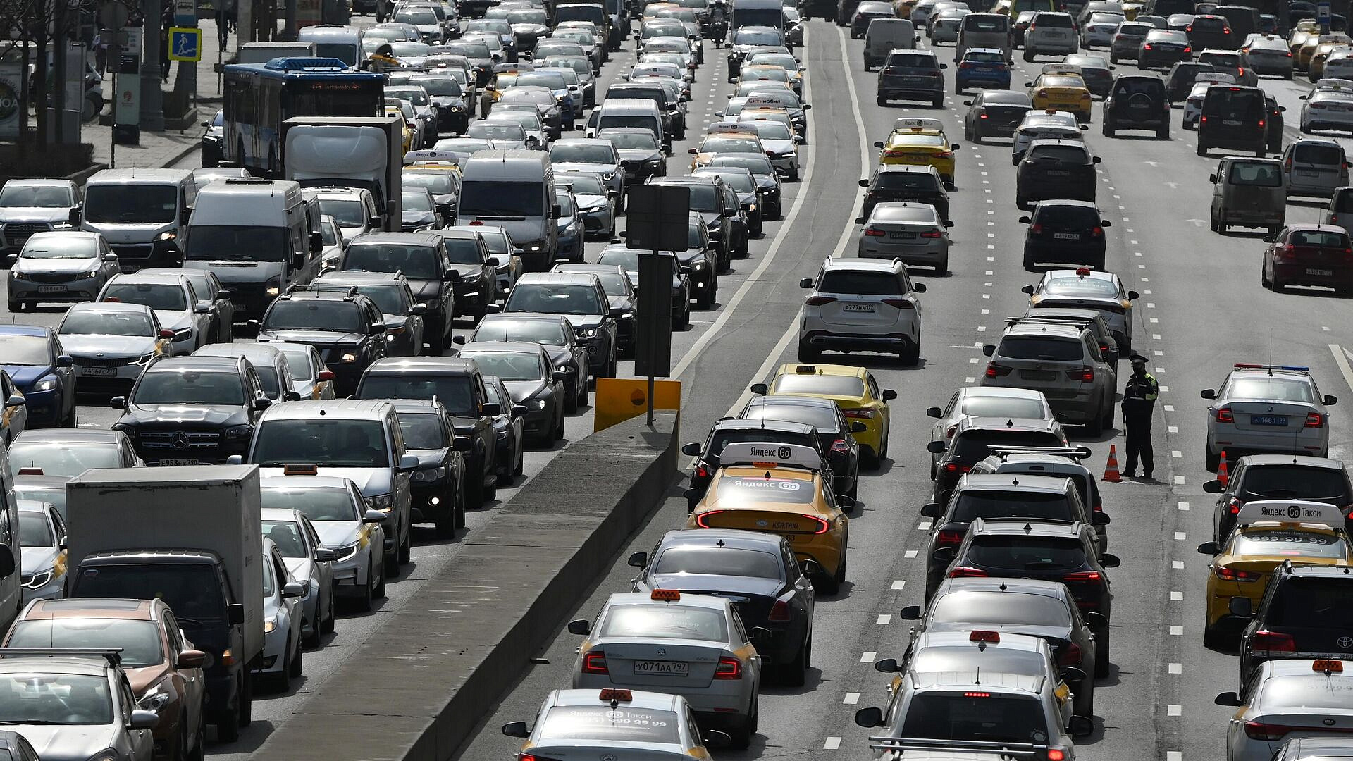 � ������������� ���������� ������ � ������� �� ������� ��������