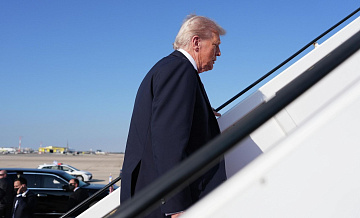 Трамп сменил самолет на саммите НАТО якобы из-за угроз, пишут СМИ