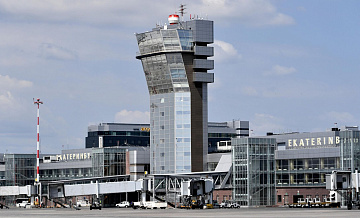 Самолет из Бангкока сел в аэропорту в Екатеринбурге