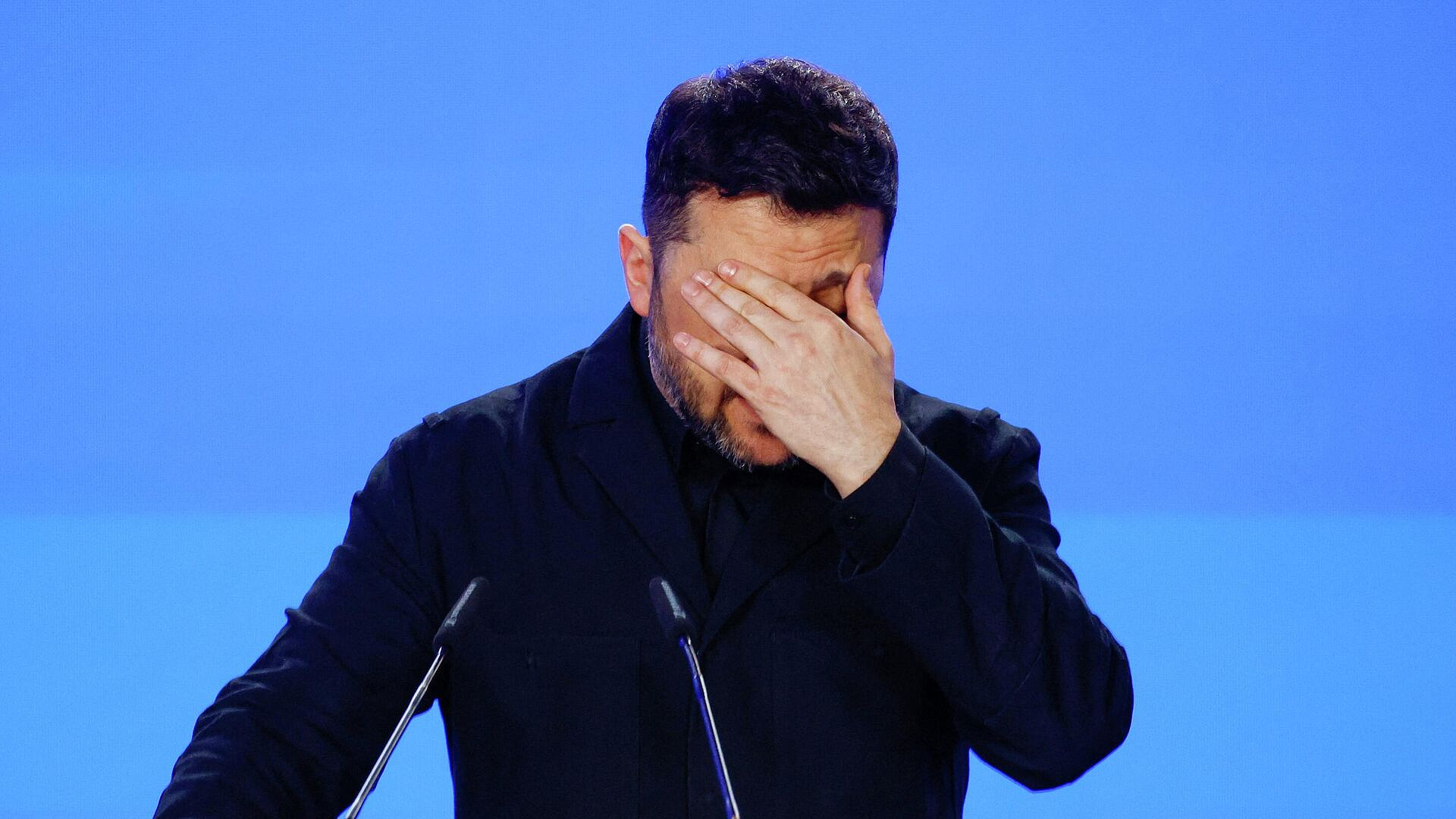 На Украине забили тревогу из-за "удара" по Зеленскому после слов Трампа