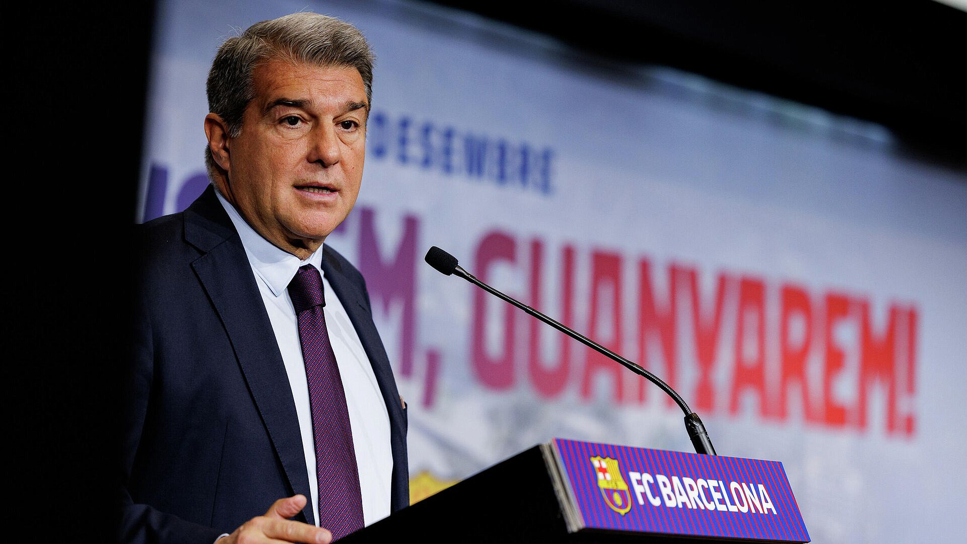 ������� ������ �� ��������� ��������� "���������" � "������"