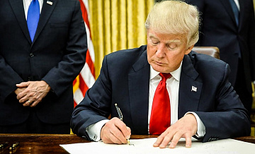 Трамп подписал указ о санкциях