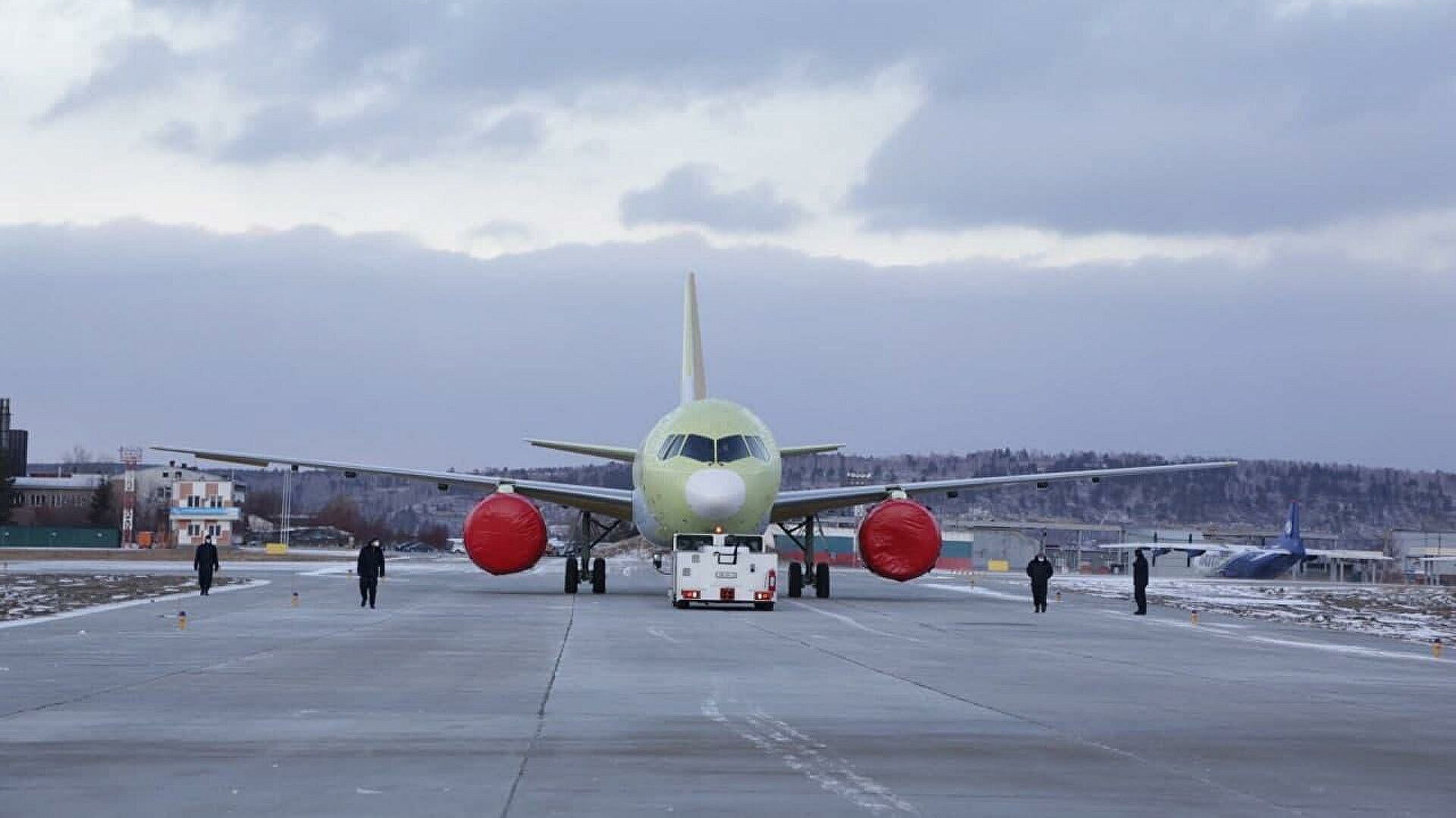 Российский самолет МС-21 станет прорывом в авиастроении