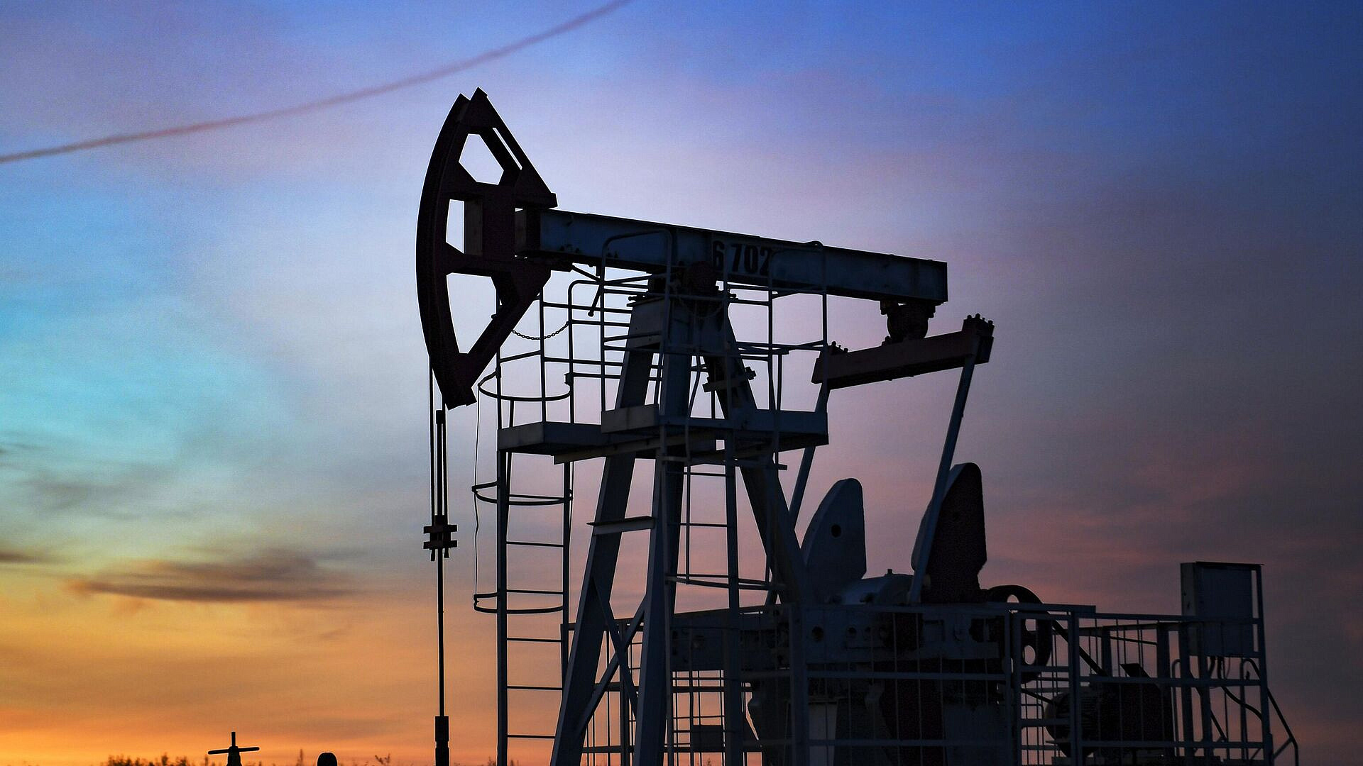 Песков допустил дальнейший рост цен на нефть