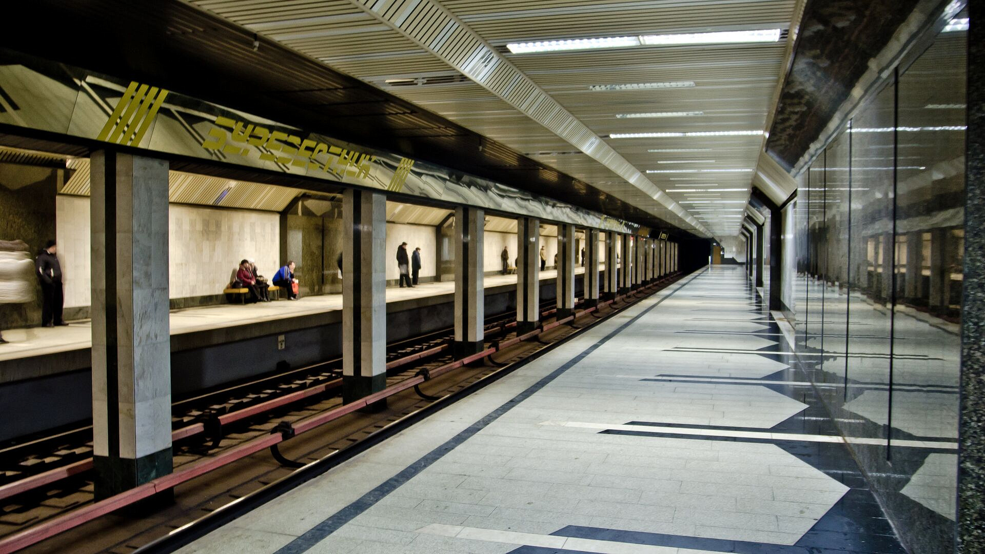 В нижегородском метро объяснили проверку телефонов