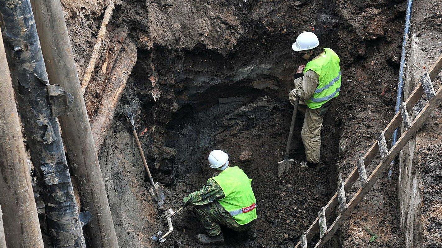 Археологи нашли уникальные предметы XIX века в Таганском районе Москвы
