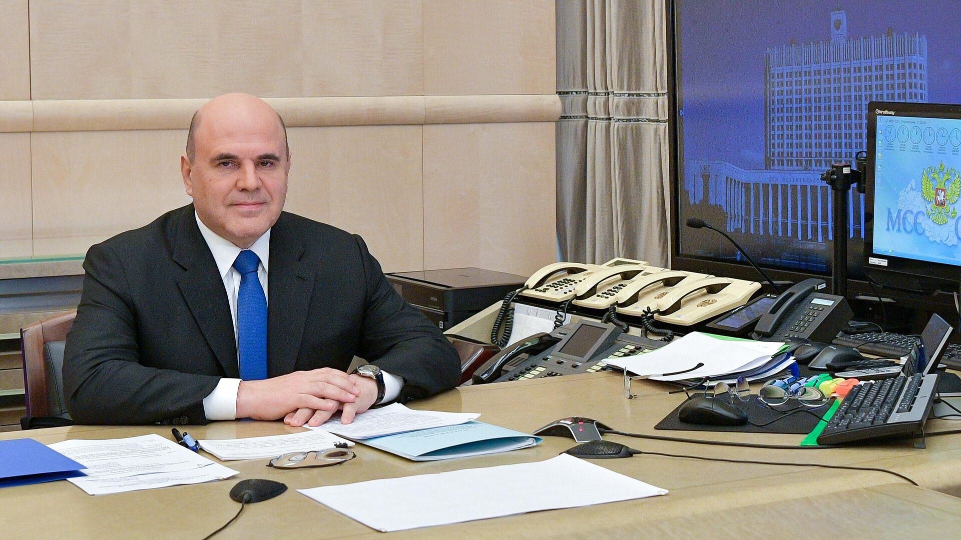 Сенатор назвал Мишустина профессионалом, тонко чувствующим экономику страны