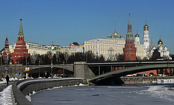 Синоптик рассказал, когда в Москве исчезнет снежный покров