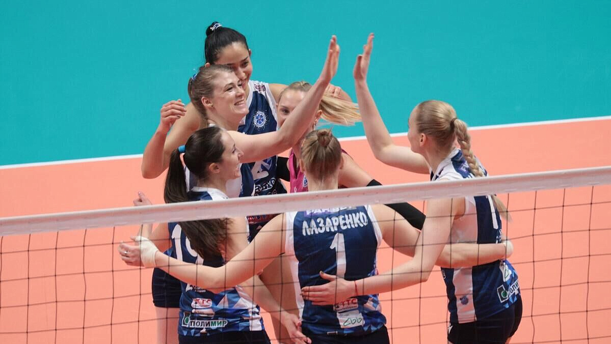 Волейболистки казанского "Динамо" обыграли московское "Динамо" в матче ЧР