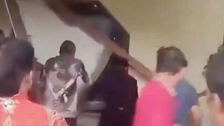 � ��������� ������� ����� ���������� � ���������� �������������