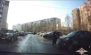 В Нефтеюганске подросток совершил серию поджогов автомобилей