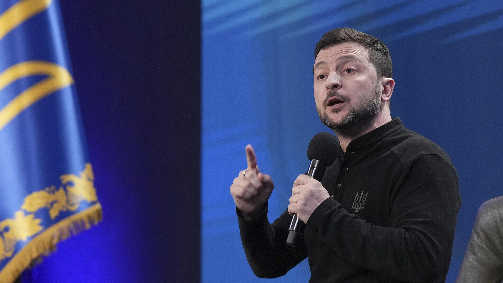 СМИ: Зеленский планирует посетить Вашингтон в пятницу для встречи с Трампом