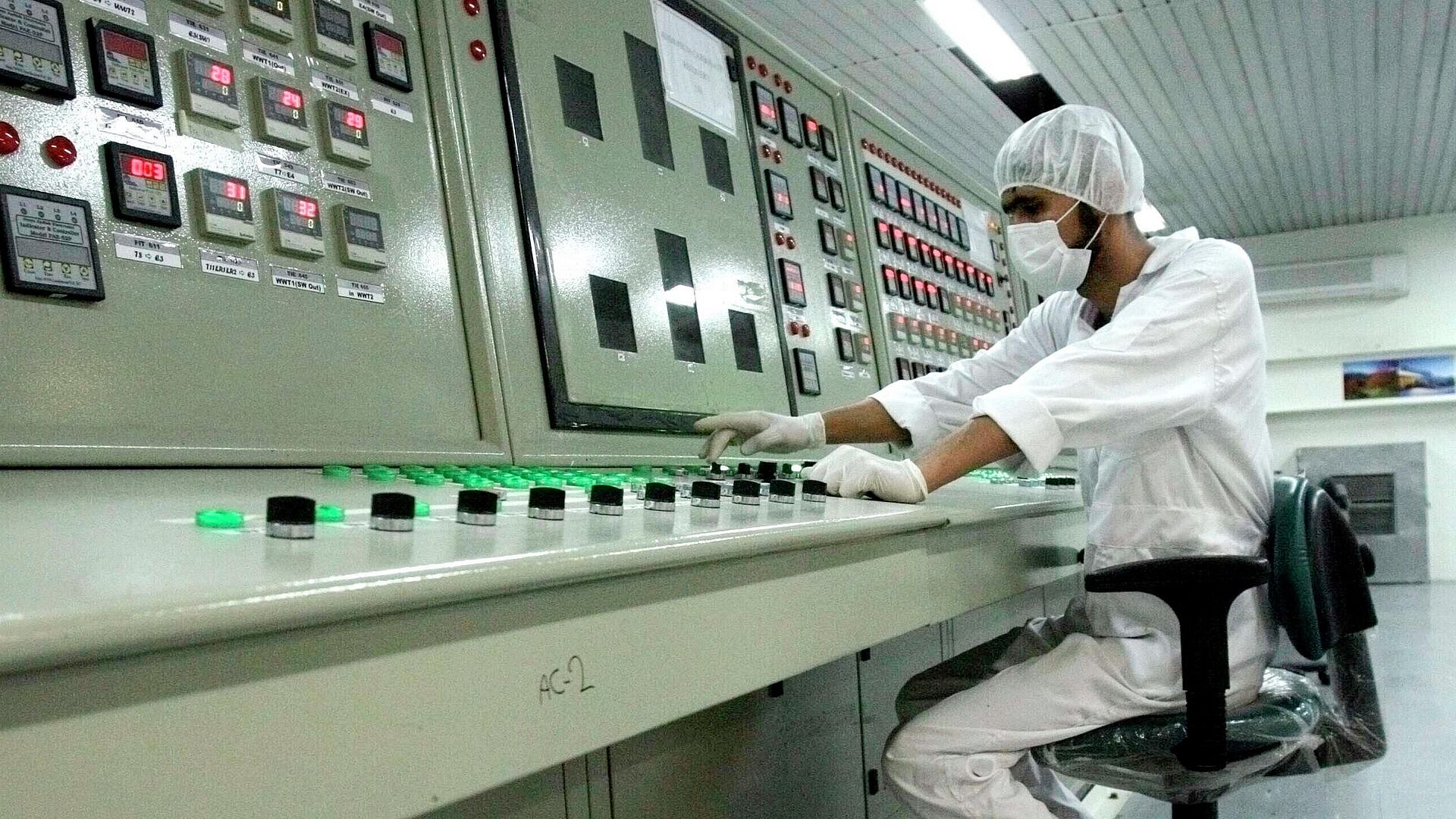 Иран может остановить обогащение урана, пишут СМИ 