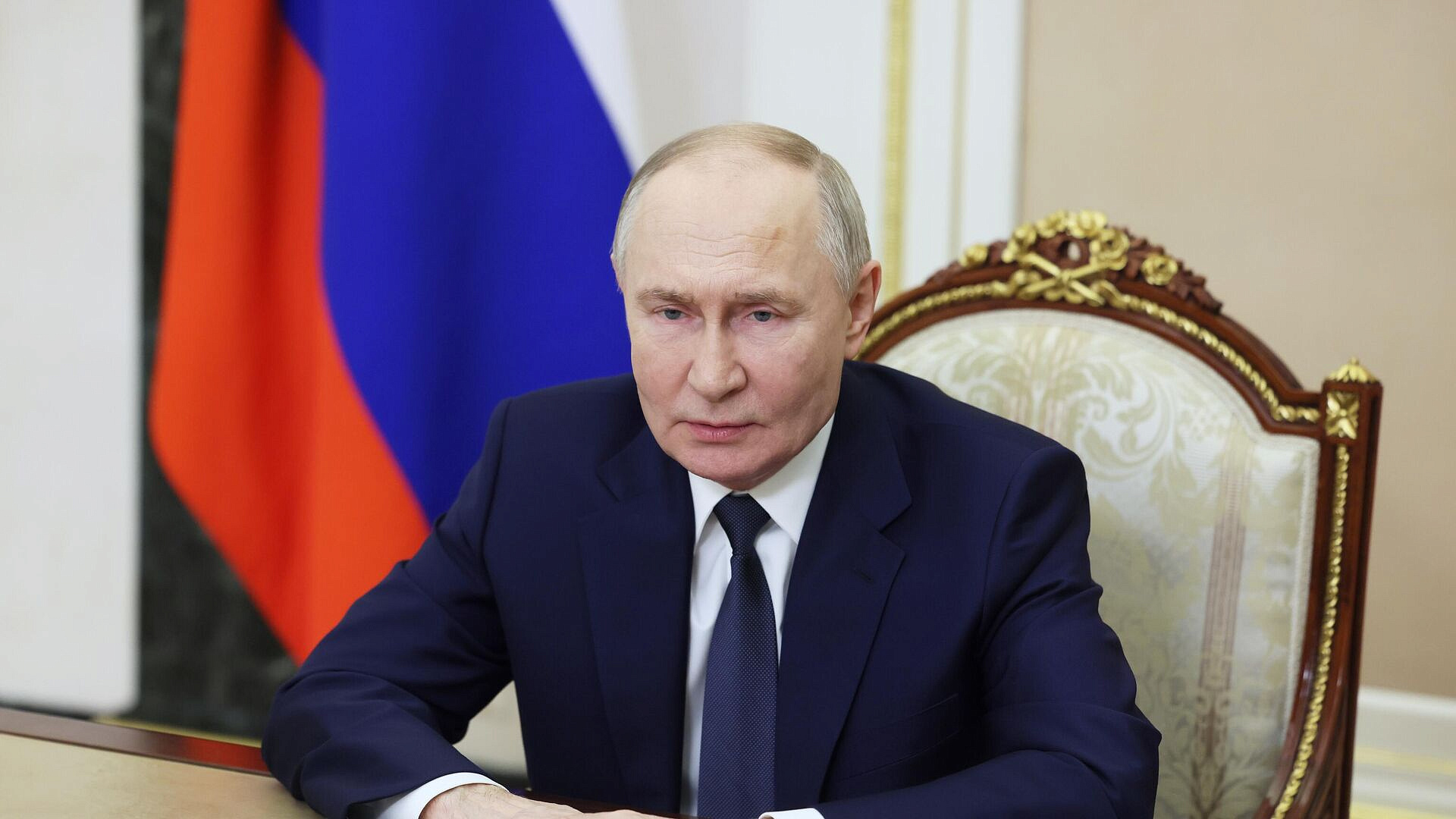 Путин заявил, что силы спецопераций помогают в решении задач СВО