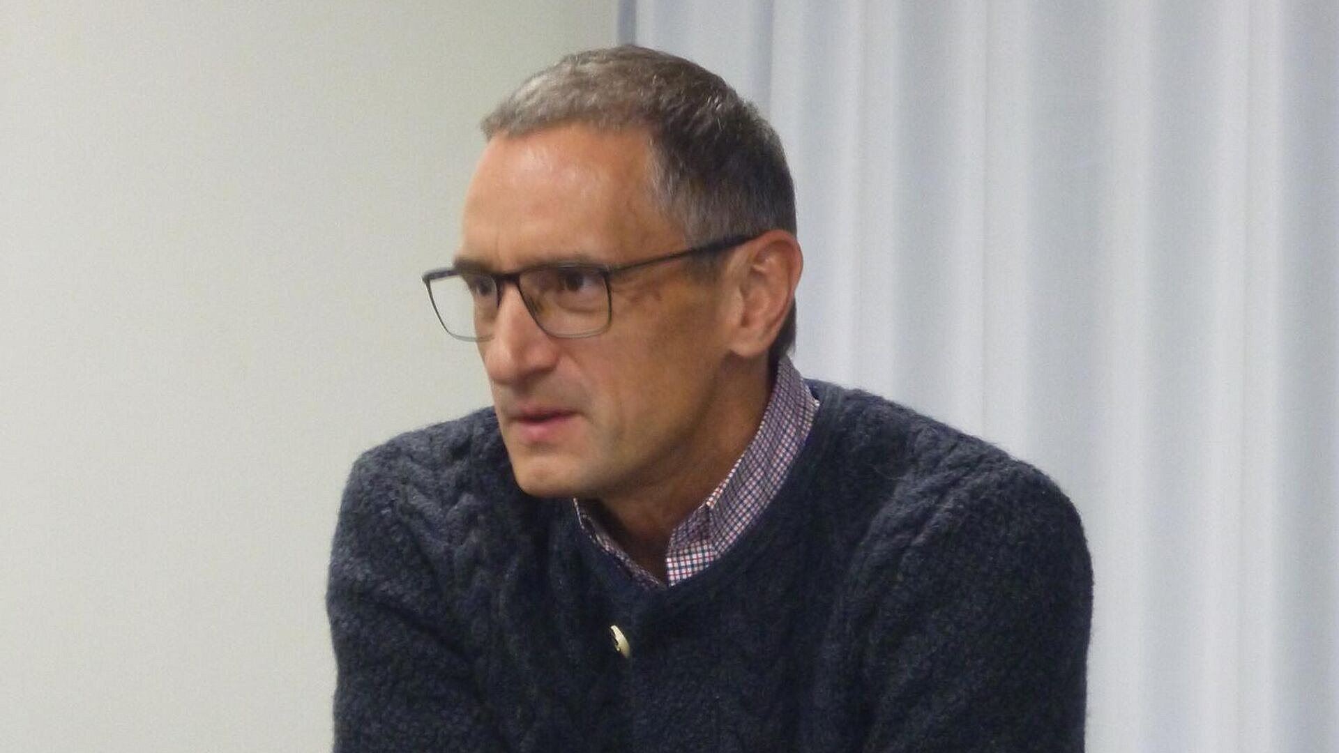 Суд вынес заочный приговор журналисту-иноагенту Медведеву*