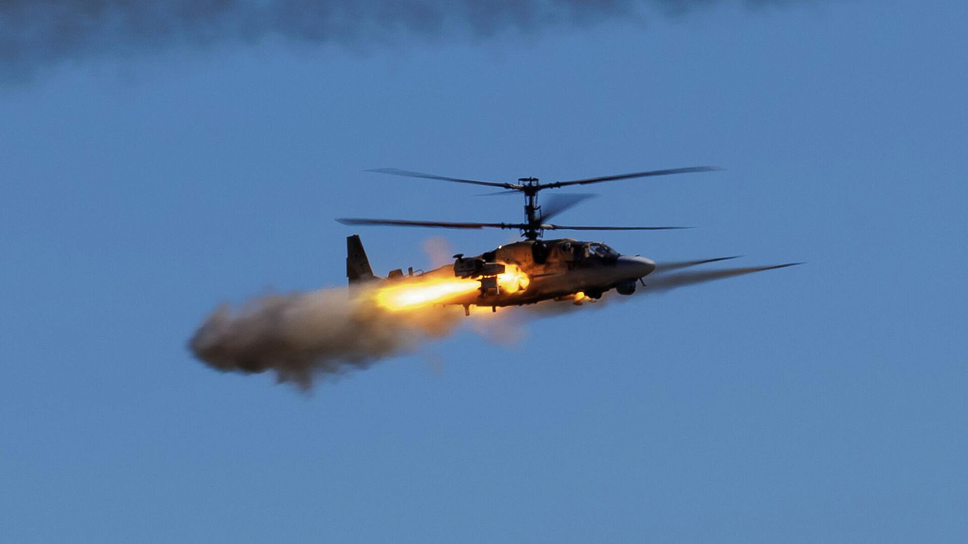 Экипаж Ка-52М уничтожил скрытые огневые точки ВСУ в Курской области