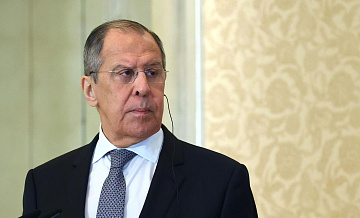 Отношения России и США не заморожены, заявил Лавров