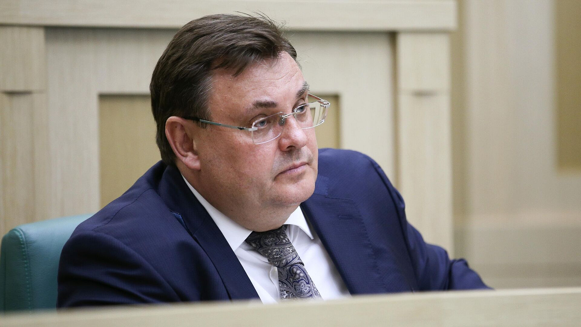 Чуйченко прибыл в Совет Федерации