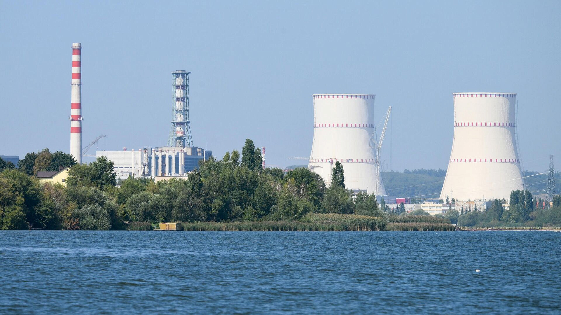 Россия делает все, чтобы защитить Курскую АЭС от ВСУ, заявил Мирошник