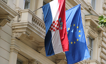 Президент Хорватии назвал ЕС стаей домашних кошек 