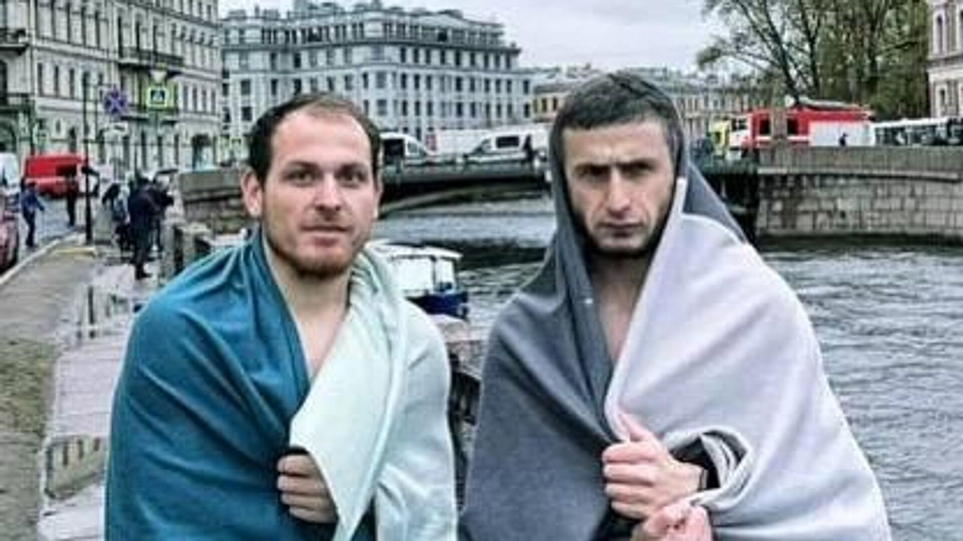 Троих дагестанцев наградят за спасение пассажиров автобуса в Петербурге