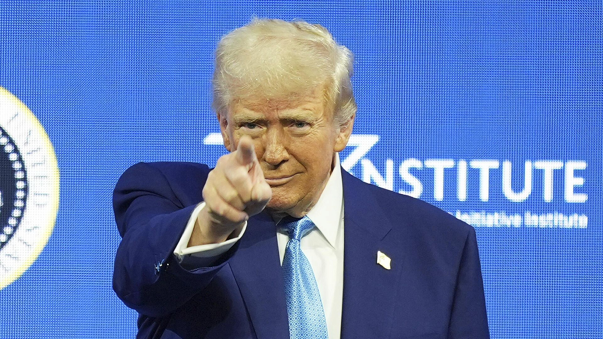 ������� ������ ����� ������ ��������� � ��������� ���������� �� ���������