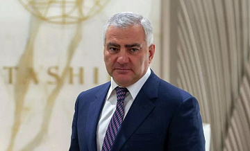Адвоката Карапетяна отправили под домашний арест