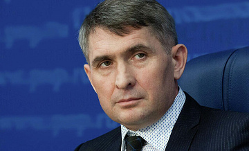 Глава Чувашии наградил жителя Алатыря, спасшего четырех тонувших детей