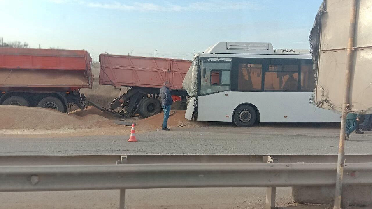 �� ������� ������ � ������������ � ��� � ��������� � �����