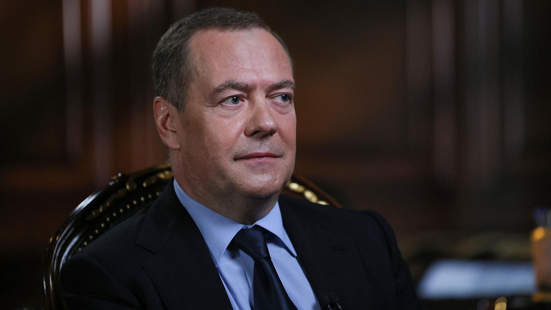 Медведев рассказал о планах России и КНДР по развитию торговли