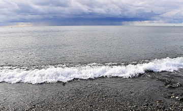 На турецком побережье Черного моря обнаружили безэкипажный катер