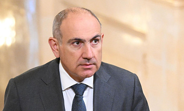 "Будьте готовы". Пашинян выступил с призывом по Армянской церкви