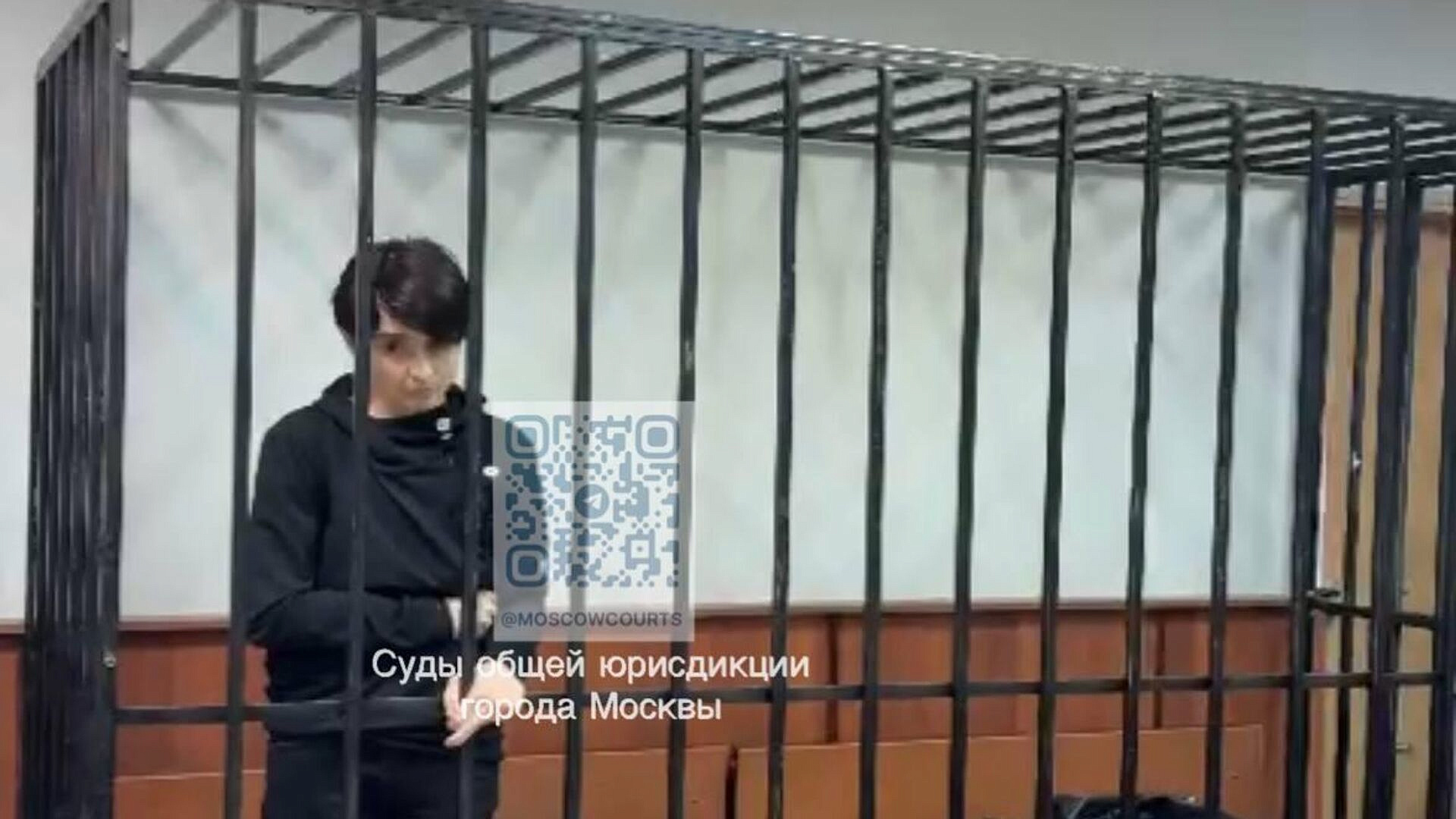 Суд продлил арест москвичке, кричавшей о ненависти к русским