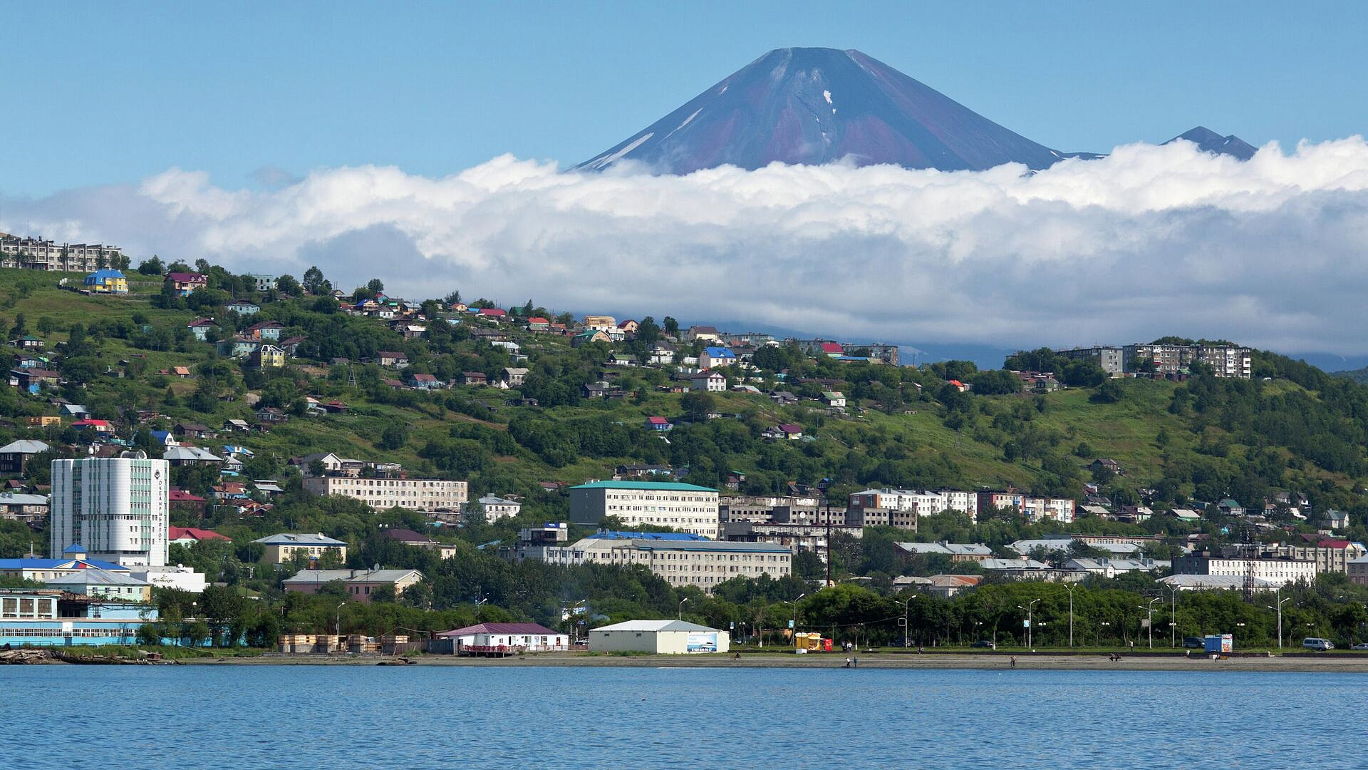 Камчатский краевой резерв привели в полную готовность после землетрясения