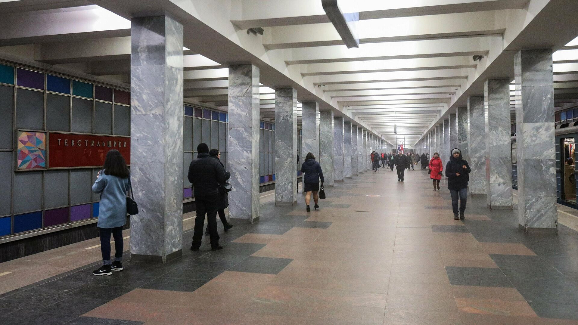 С пассажира, упавшего на пути в Московском метрополитене, взыскали убытки