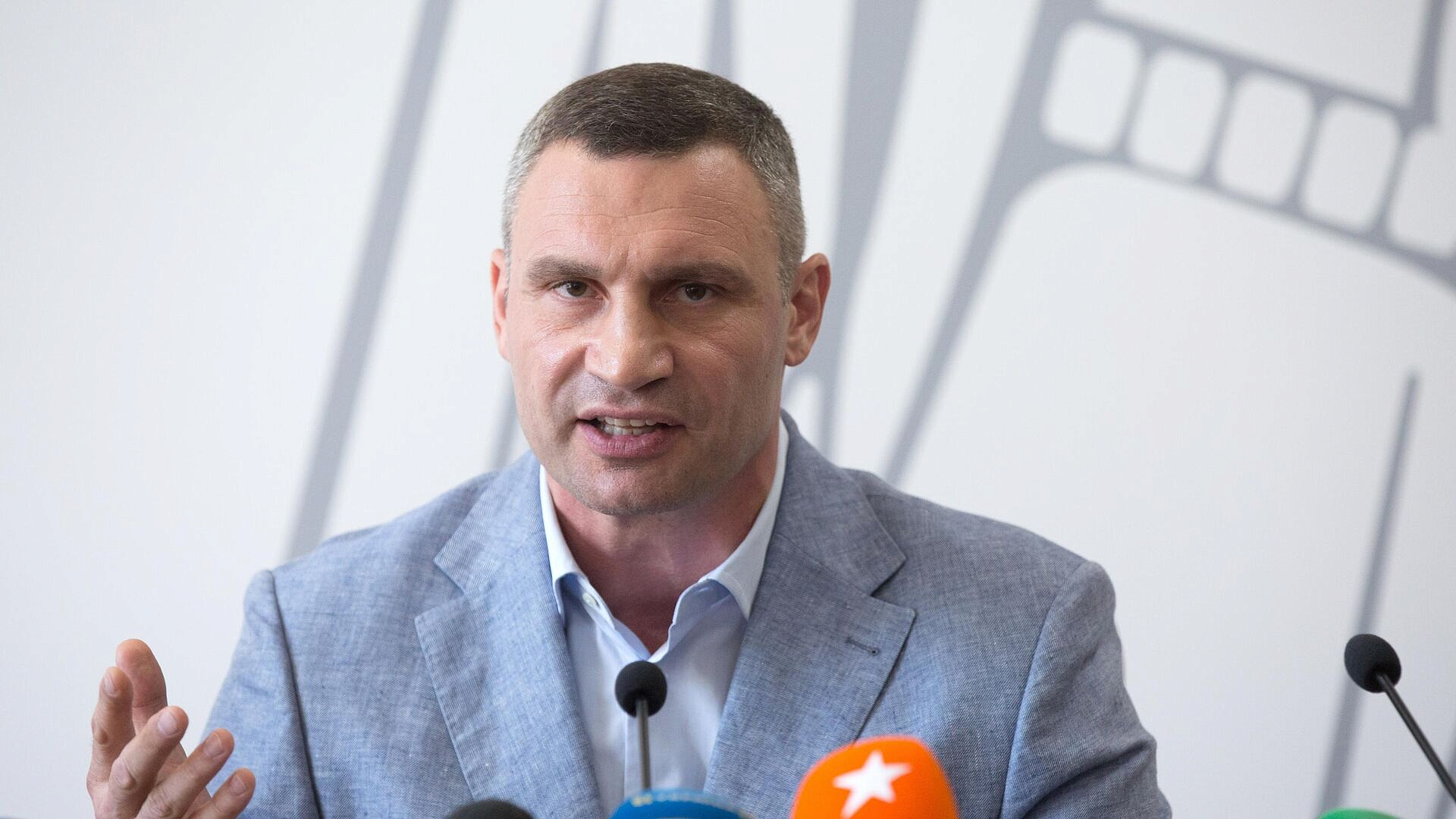 "Загнать в угол". Кличко набросился на Зеленского из-за одного решения