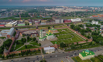 Дрон врезался в крышу многоквартирного дома в Туле