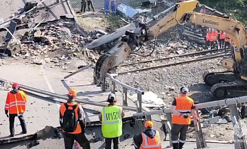 Глава РЖД предложил поощрить тех, кто ликвидировал последствия терактов