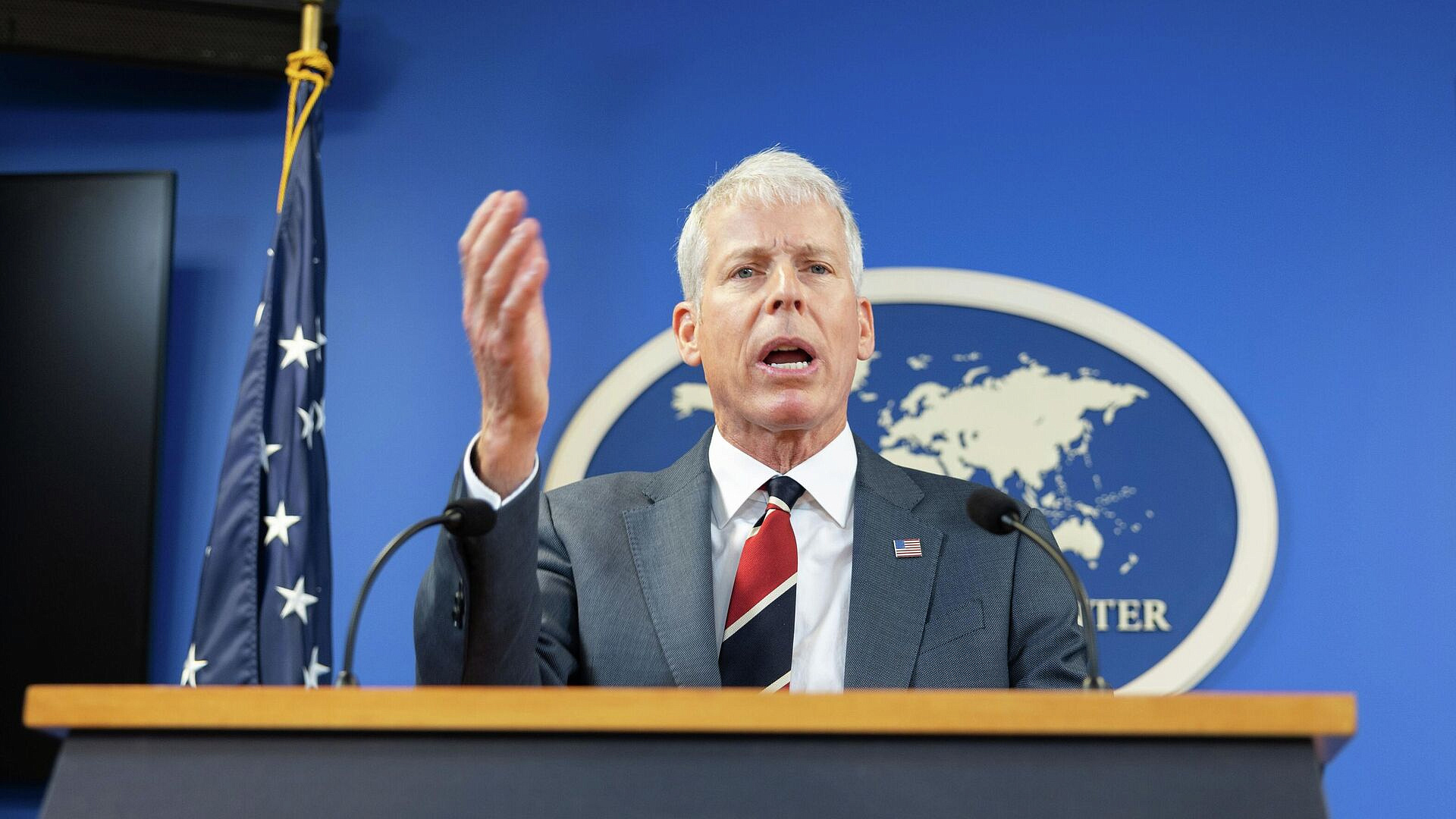 Райт удалил пост в X о якобы сопровождении США танкера в Ормузском проливе