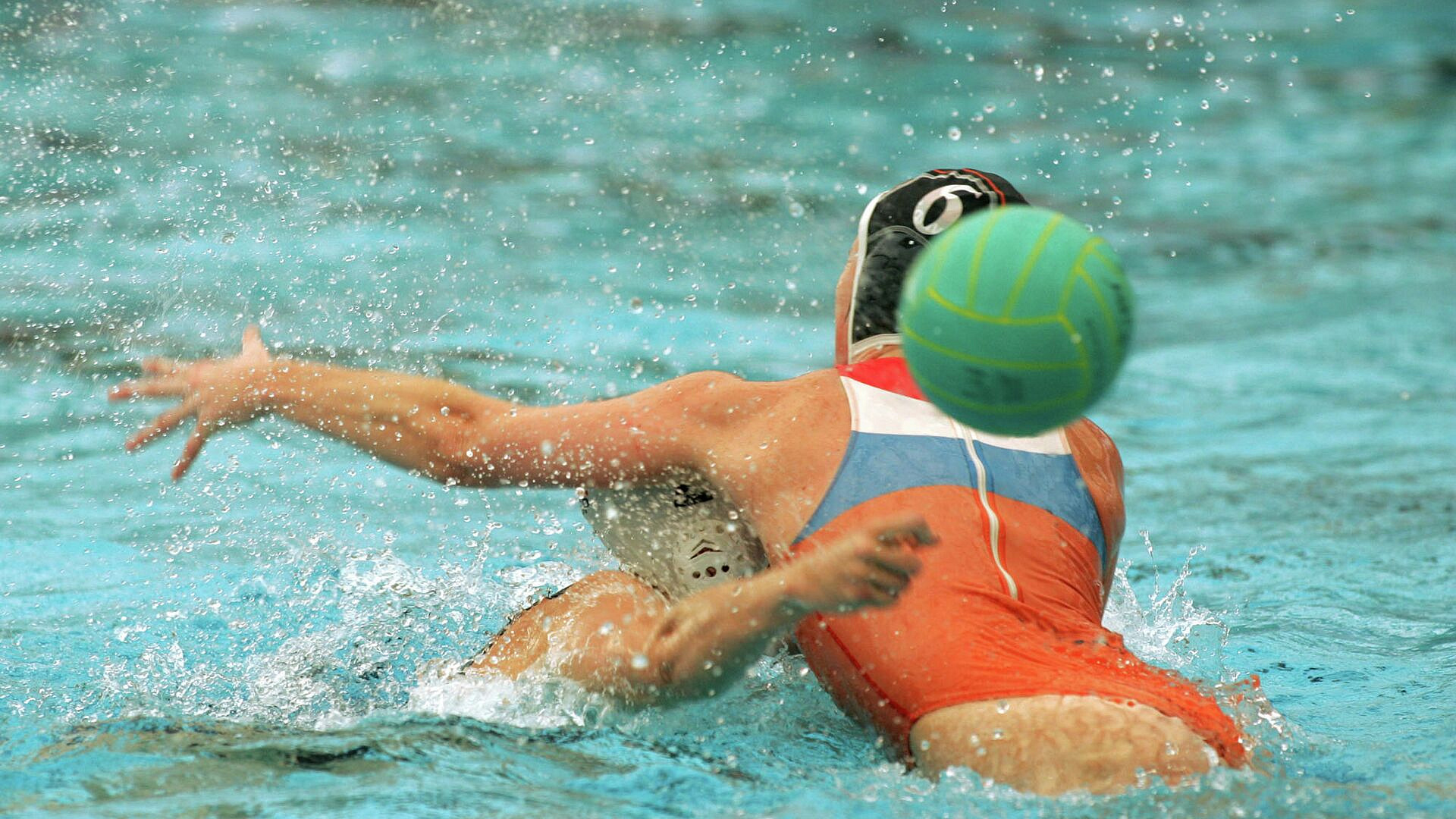 Сборная России по водному поло обыграла команду Бразилии в матче КМ