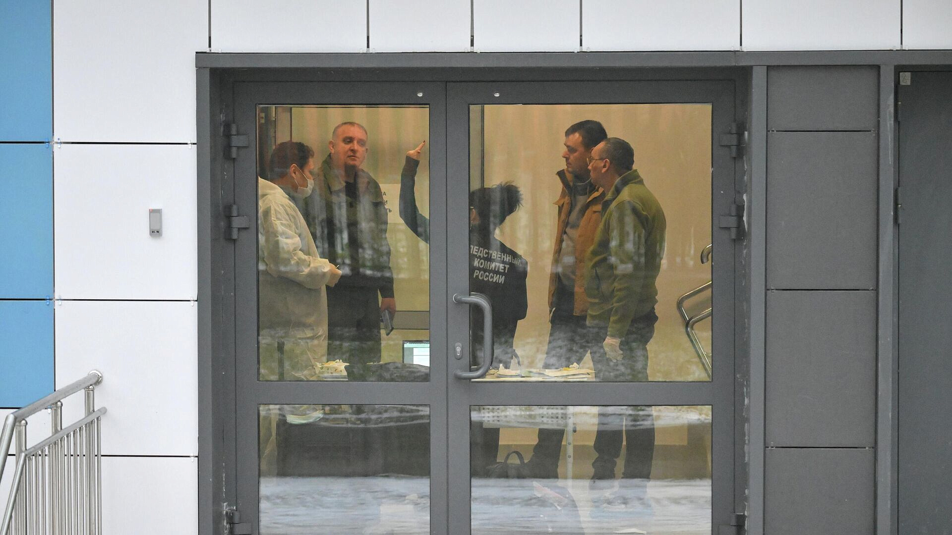 � ������� �������� ���������� ��������������� ����� � �� � ��������