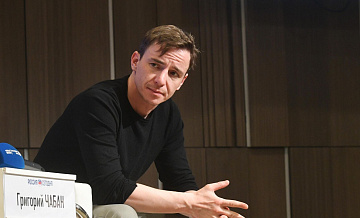 Актер Григорий Чабан потерял сознание на сцене в Петербурге