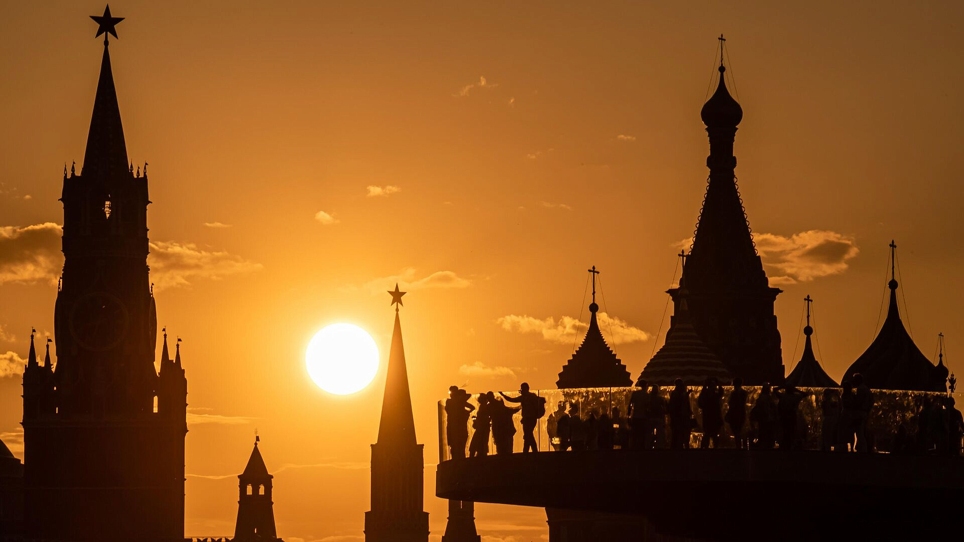 Москвичи смогут увидеть "ложное солнце" в выходные