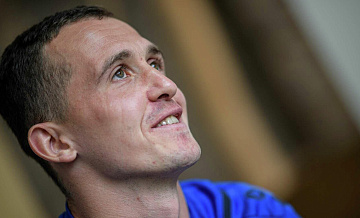 Голкипер "Динамо" Лунев не вошел в заявку на матч РПЛ с ЦСКА