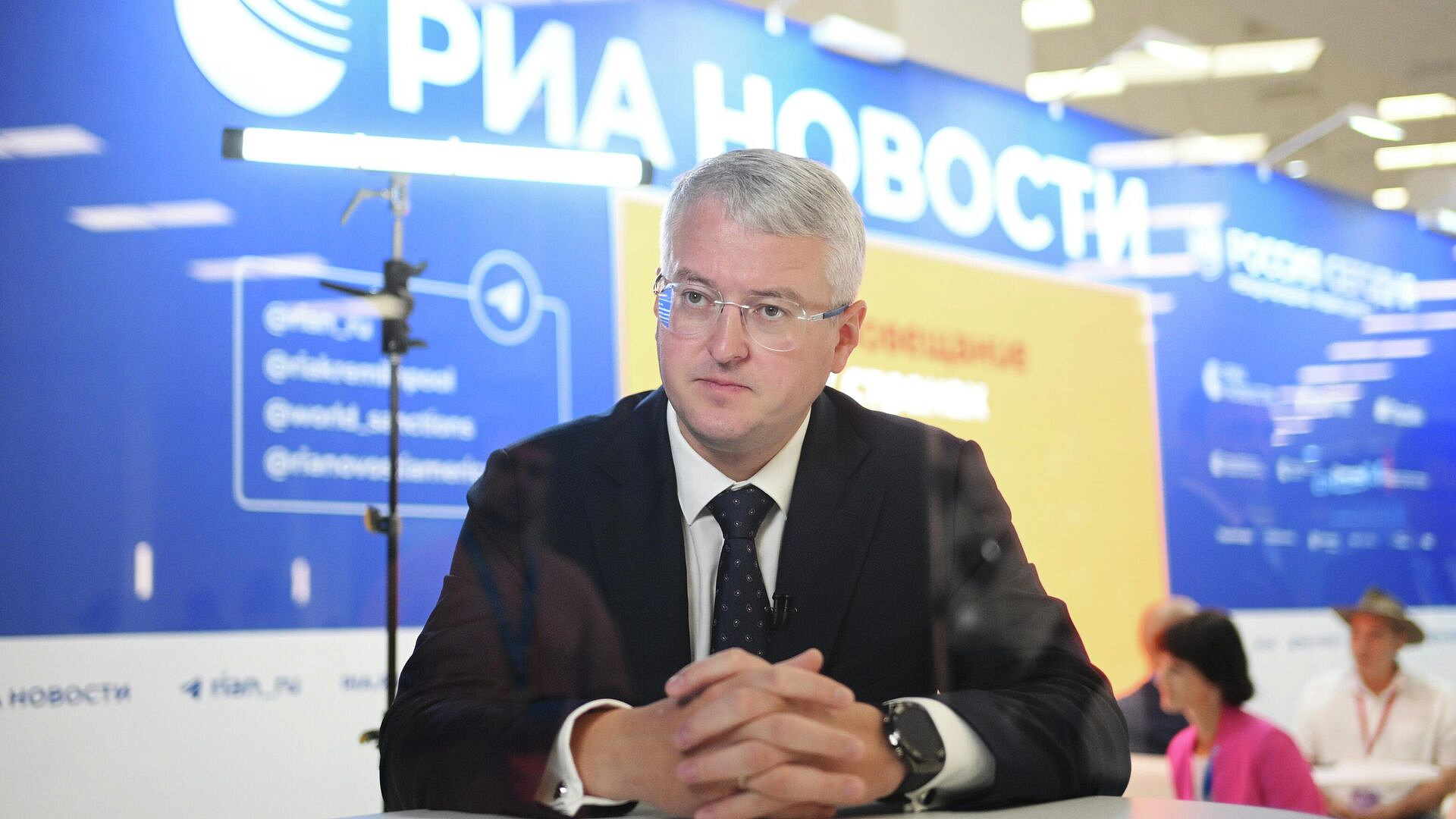 Глава Камчатки выступил против запрета на авиаперевозку икры