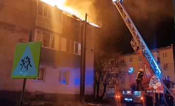 В камчатском селе локализовали пожар в жилом доме