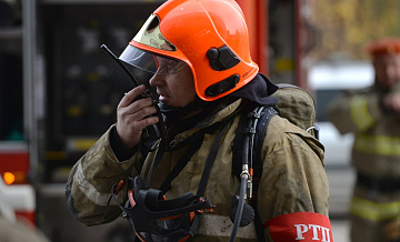 В Ижевске ликвидировали крупный пожар на складе