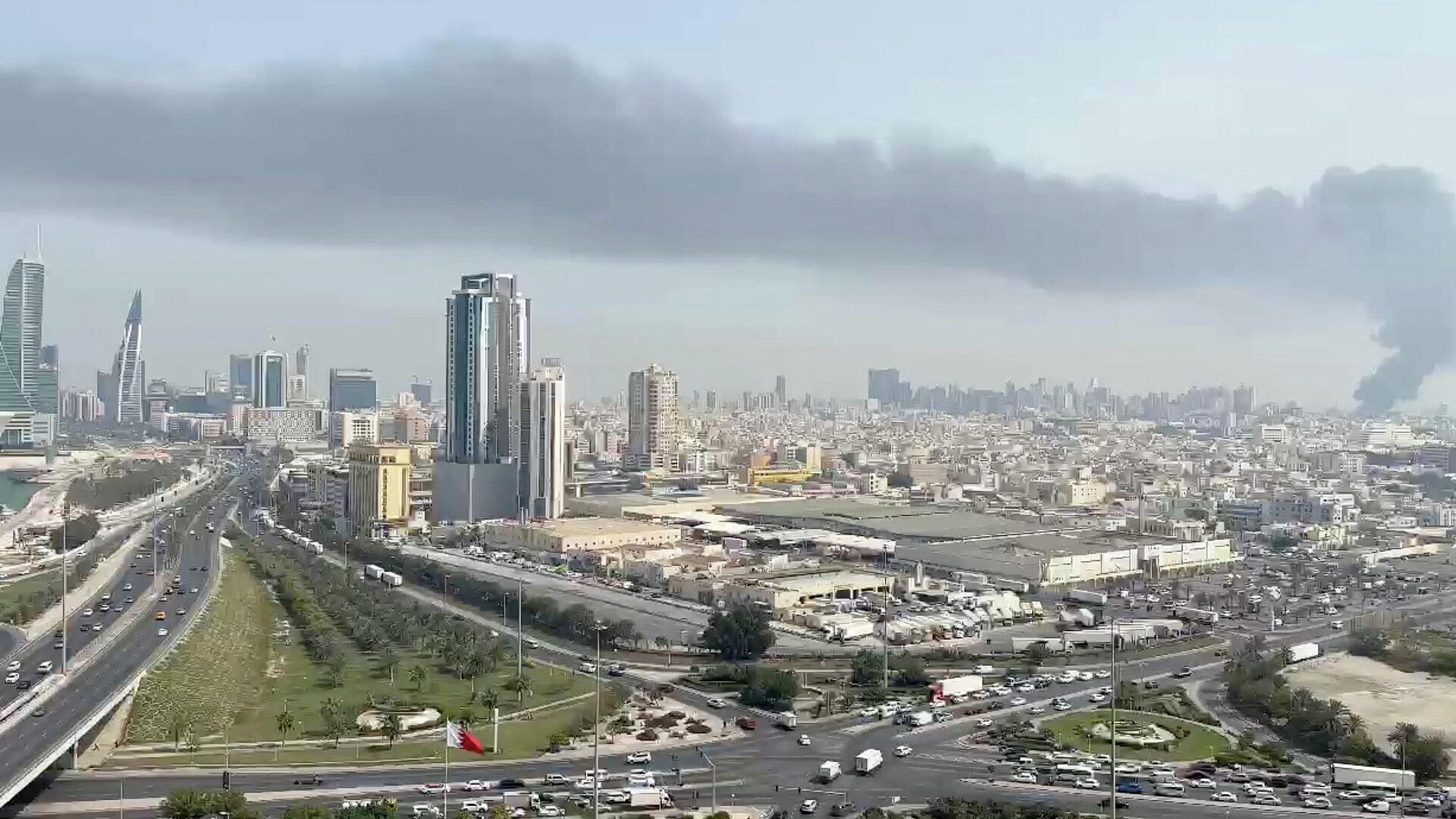 Власти Бахрейна заявили о запрете массовых собраний