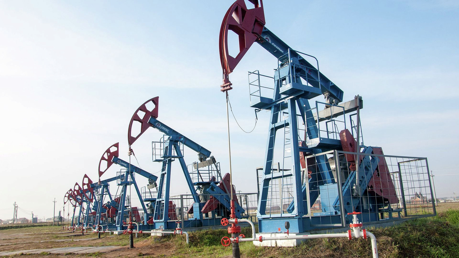 Стратегический резерв нефти США опустился до минимума с февраля 1983 года