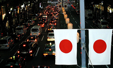 Япония не будет отправлять военные корабли в Ормузский пролив, сообщили СМИ